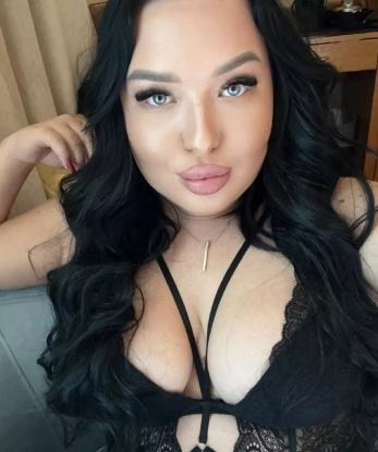 Опыт и креативность - мои козыри 💃. У меня есть все, чтобы сделать нашу встречу незабываемой. Я могу удовлетворить все твои фантазии и желания 😈. Фото в моем портфолио 👀 говорят сами за себя. Позволь мне провести тебя к вершинам наслаждения. Регулярно получаю положительные отзывы от моих клиентов 👍. Так что, давай сделаем встречу, которую ты будешь помнить надолго 😉✨. Не упусти возможность окунуться в мир страсти со мной. Жду тебя в Москве, чтобы показать, что наши встречи будут лучшими в твоей жизни 💋💫. Только серьезные заявки! 💌 2567, 23 года